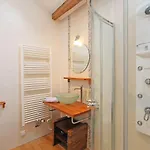 Σπίτι διακοπών Saint-marthe Sleeps 20 With Pool