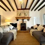 Saint-marthe Sleeps 20 With Pool *