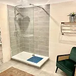 Saint-marthe Sleeps 20 With Pool Σπίτι διακοπών