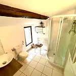 Saint-marthe Sleeps 20 With Pool