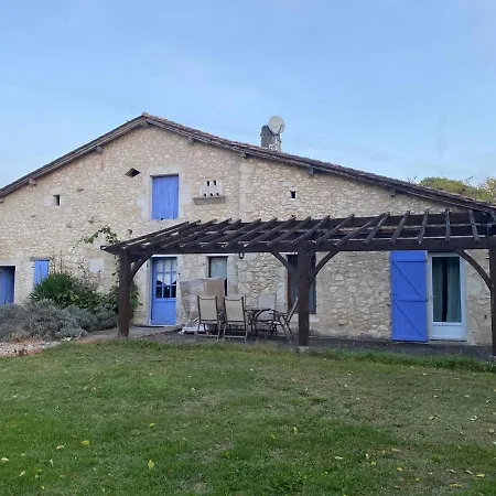 Σπίτι διακοπών Saint-marthe Sleeps 20 With Pool *