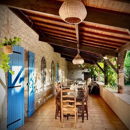 Holiday home Fabulous 9-bed House In Eymet