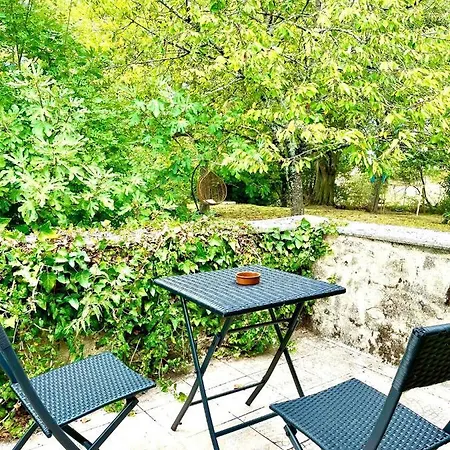 Fabulous 9-bed House In Eymet